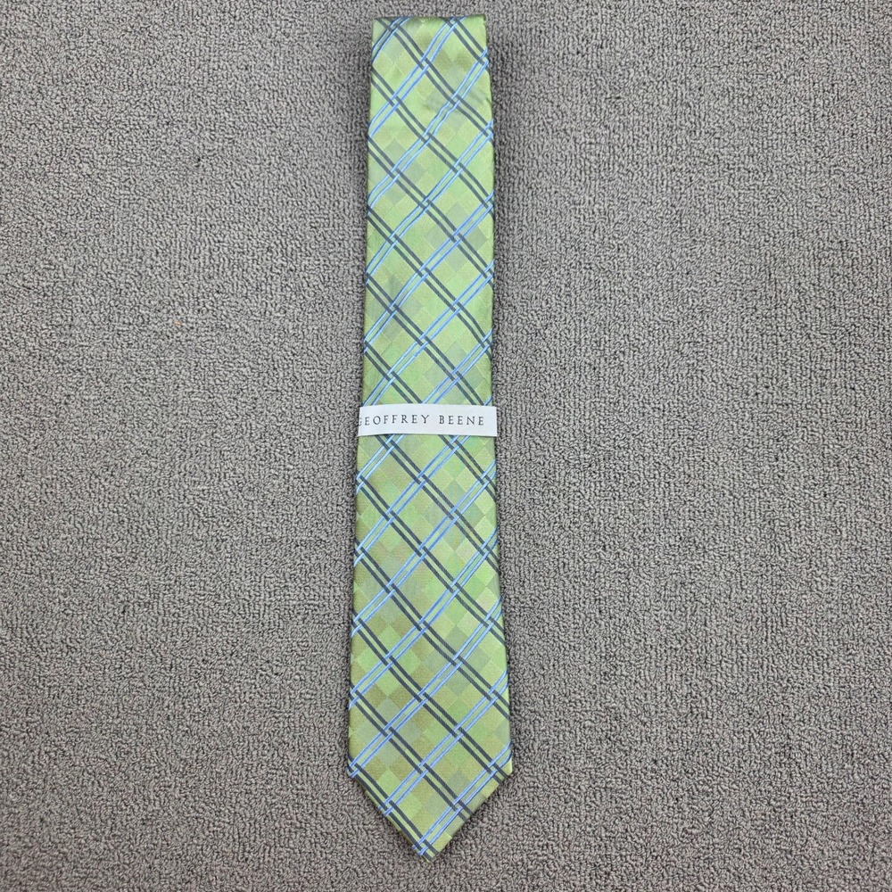 Geoffrey Beene Plaid Silk Necktie Mens Green Blue Classic Formal Accessory OS